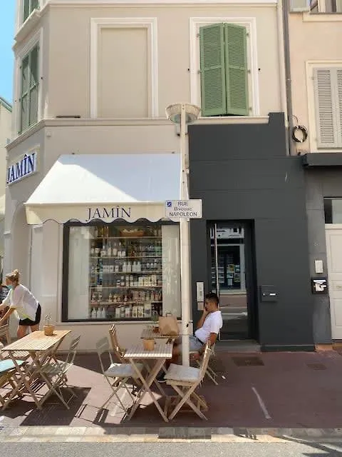 Feriehus Scandinavian Urban 4 - 1Br Apartment In Cannes Center Close To The Beach And The Palais Frankrig